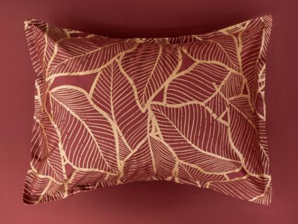 Комплект постельного белья Софи де Марко Беверли (бордо) Евро